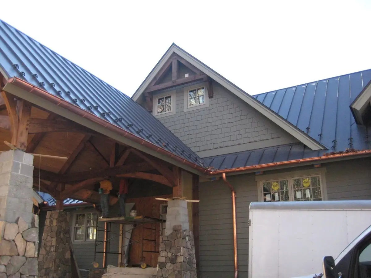 Craftsman Roofing team delivering quality roofing work in Cedarwood